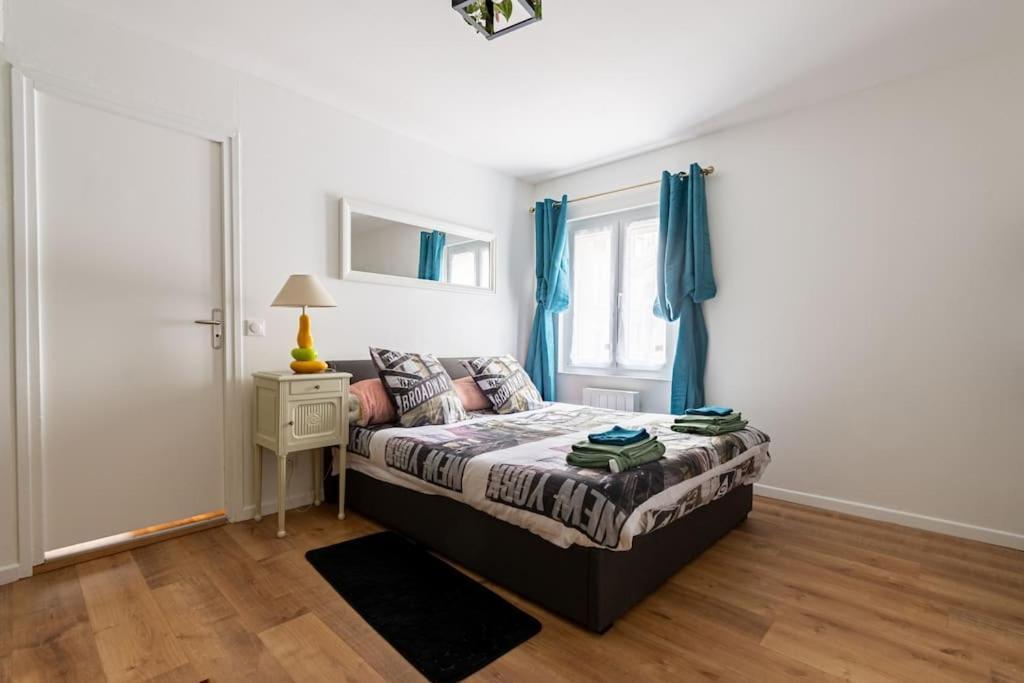 Appartement Centre Ville Calais Exterior photo